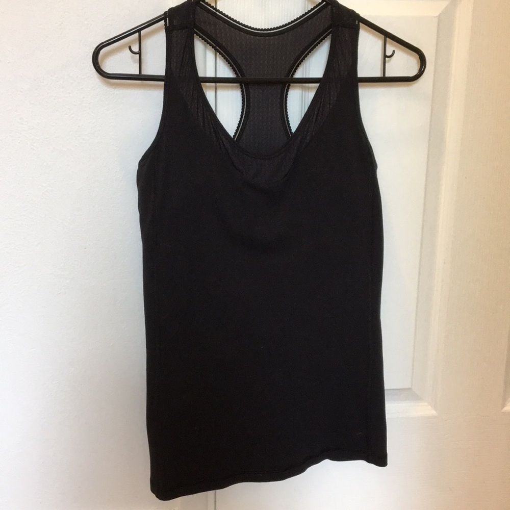 Lululemon tank